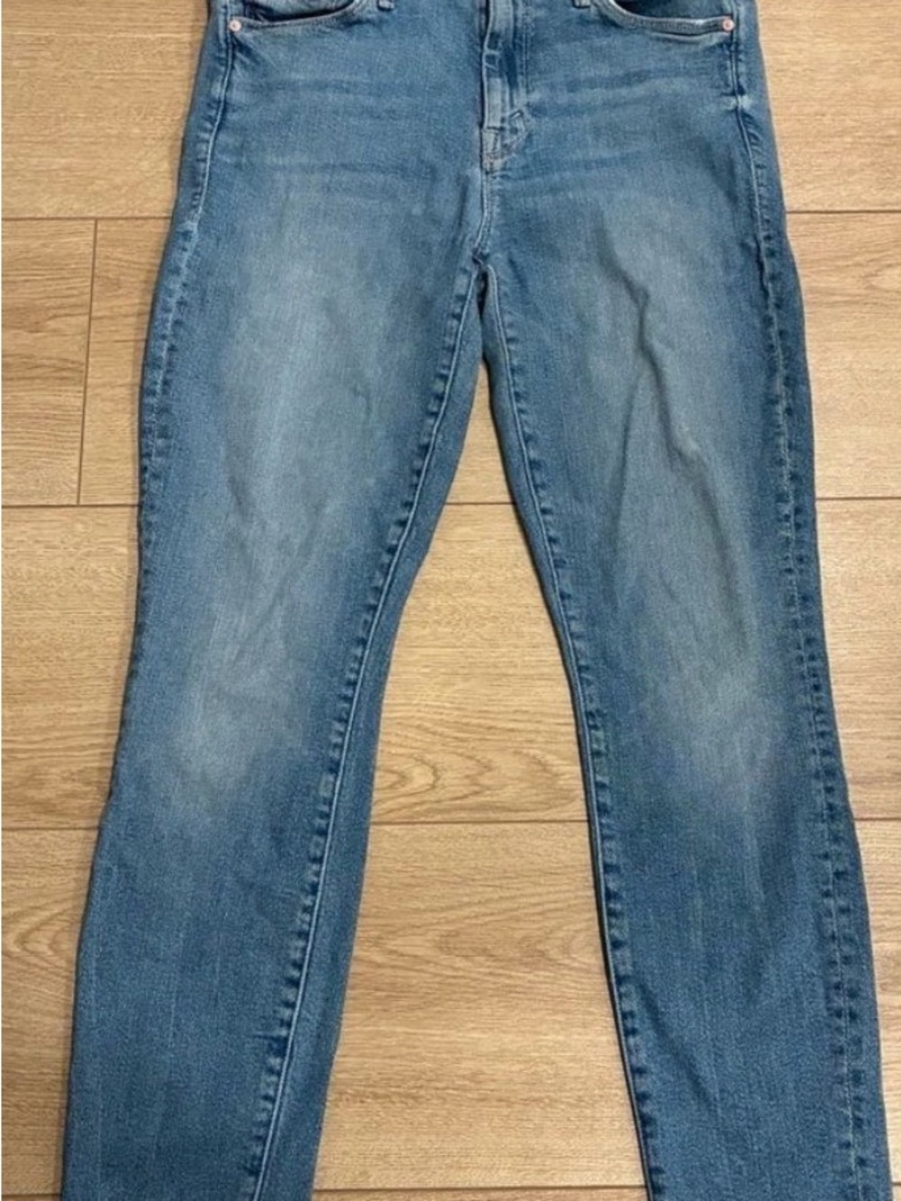 MOTHER Classic Light Blue Women’s Jeans